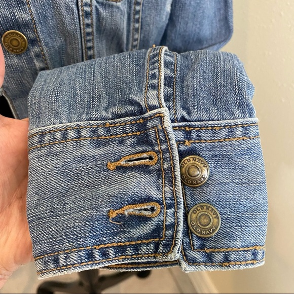 Denim jacket Medium Old Navy jean jacket - Picture 4 of 11